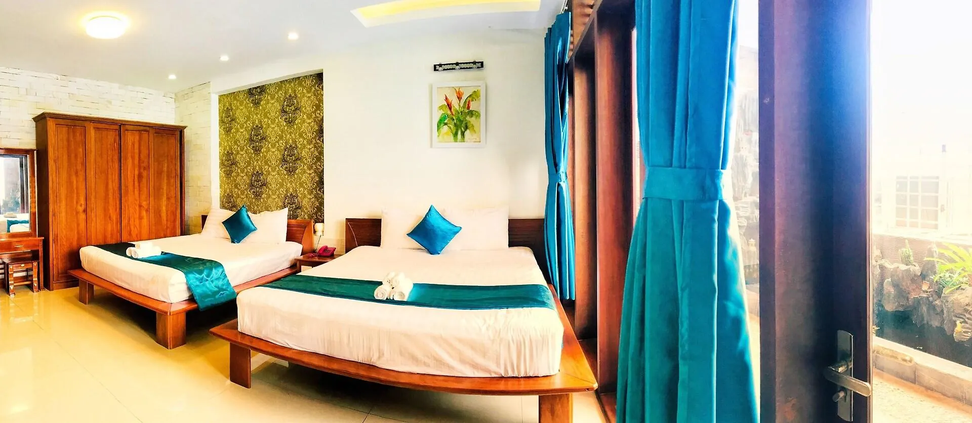 Whale Ocean View Hotel Da Nang