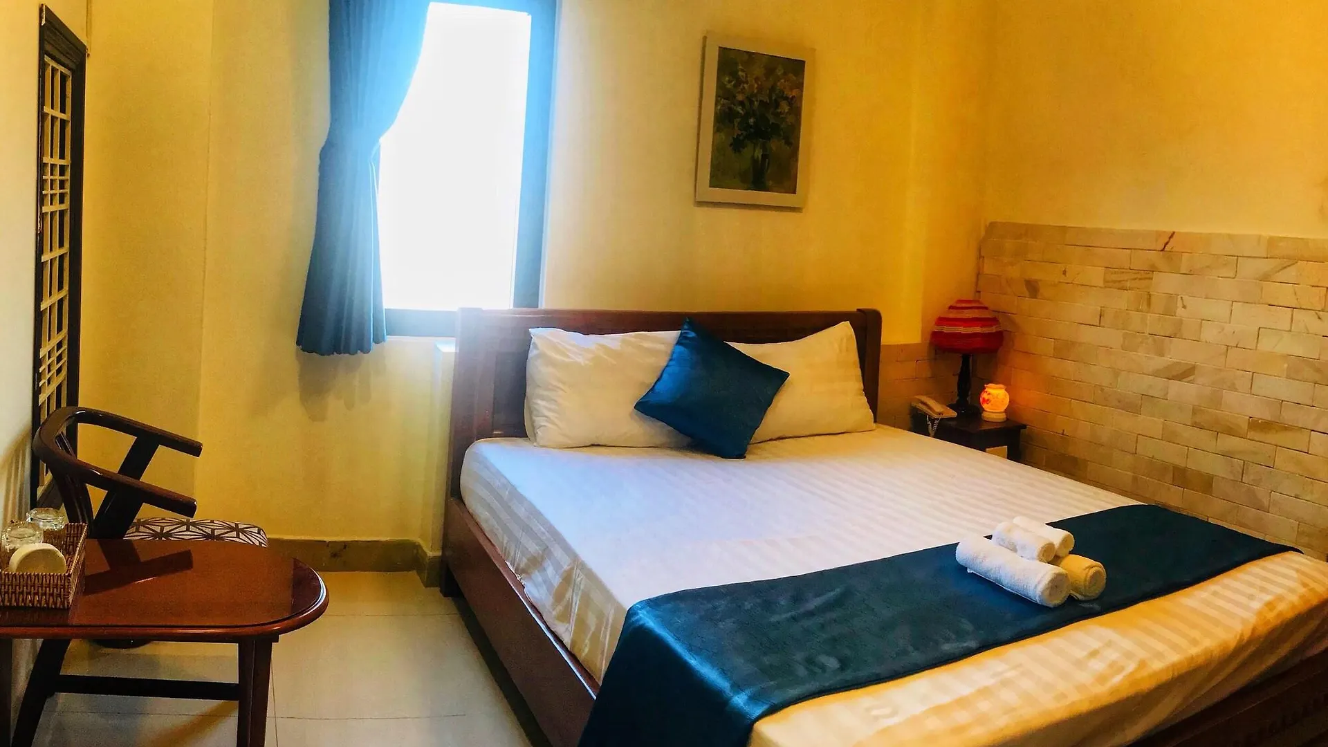 Whale Ocean View Hotel Da Nang
