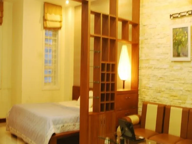 Whale Ocean View Hotel Da Nang 2*,